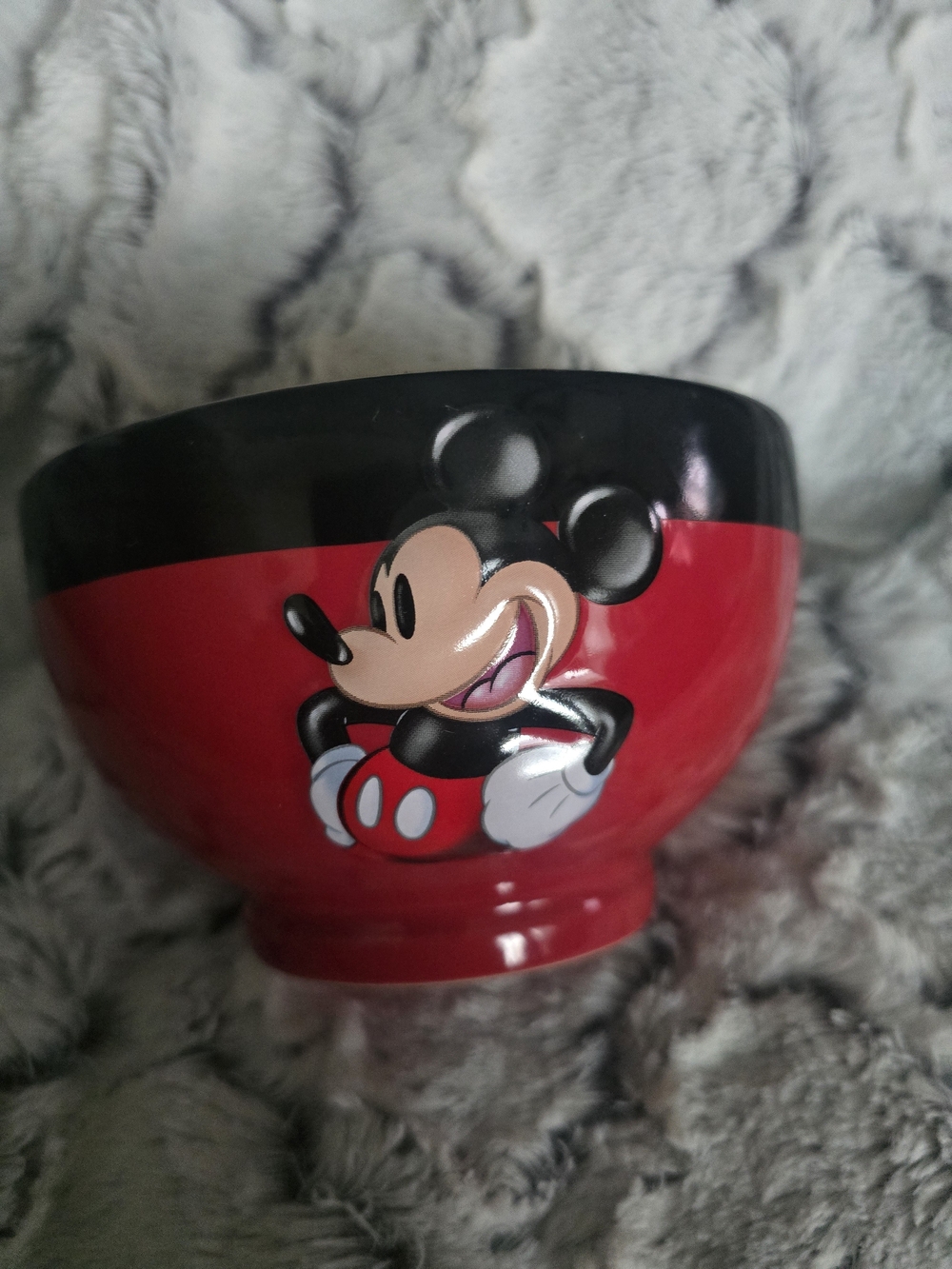 Disney Parks Mickey Mouse Red and Black Ceramic Bowl 5.5" EUC
